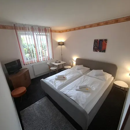Konukevi Three 3*